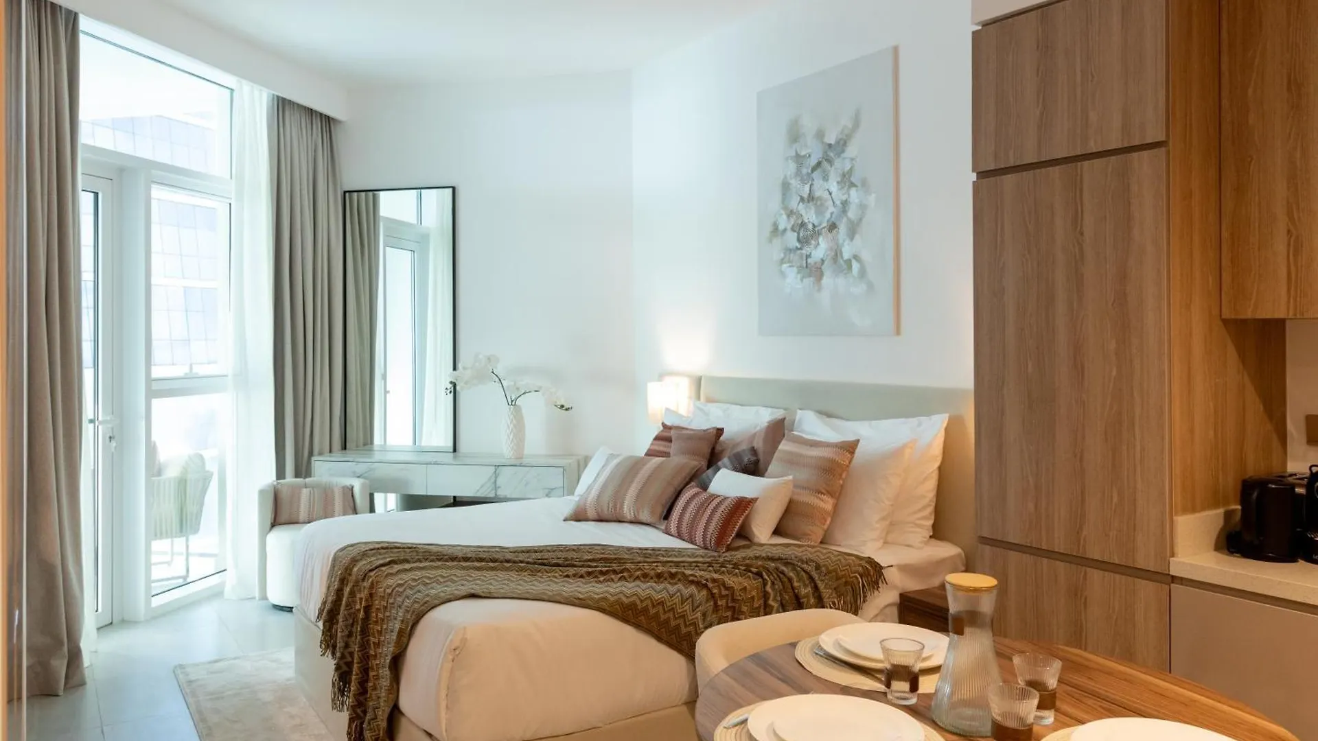 Lusso Hometels Missoni Business Bay Dubai Apartment