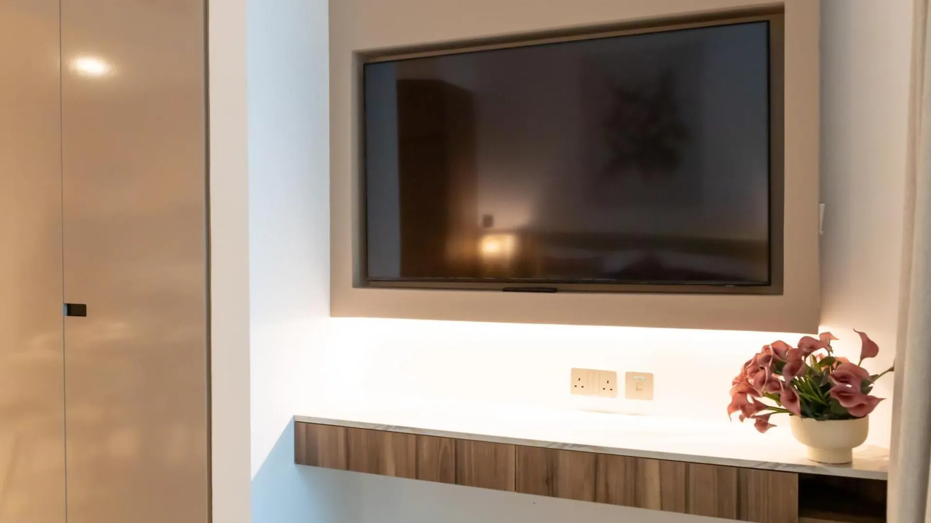 Lusso Hometels Missoni Business Bay Dubai 0*,