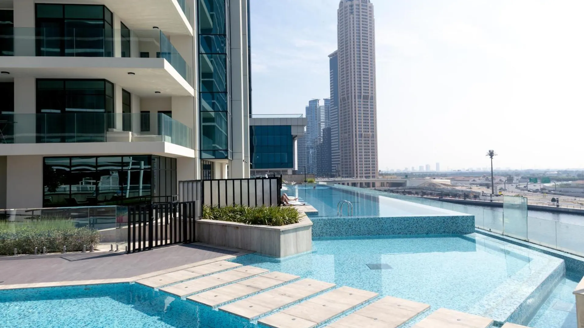 Lusso Hometels Missoni Business Bay Dubai Apartment