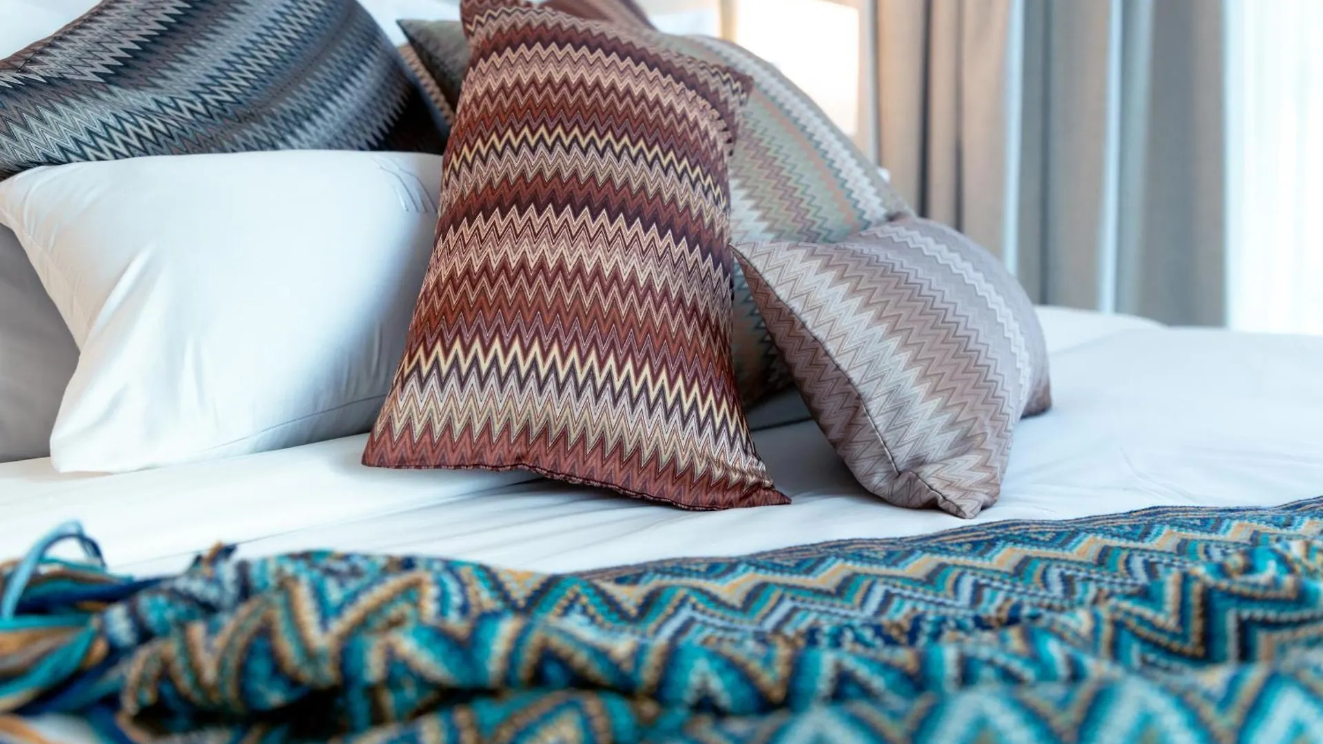 Lusso Hometels Missoni Business Bay Dubai United Arab Emirates